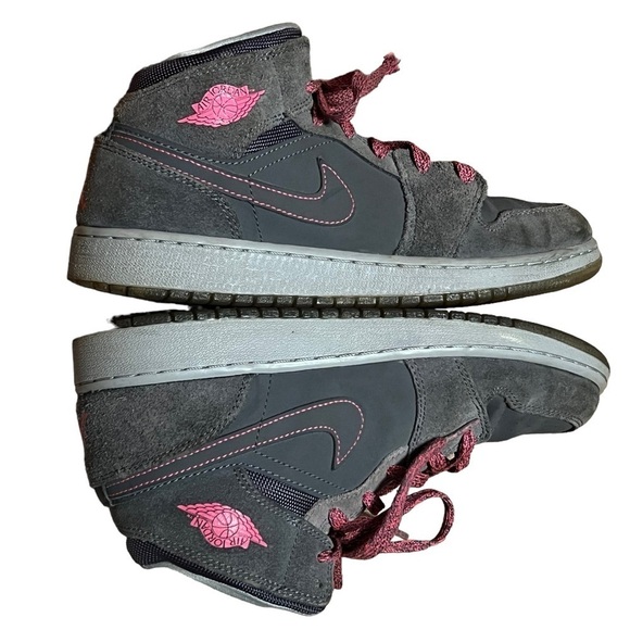 Nike Air Jordan 1 mid gg high top dark grey and hyper pink - Picture 4 of 13